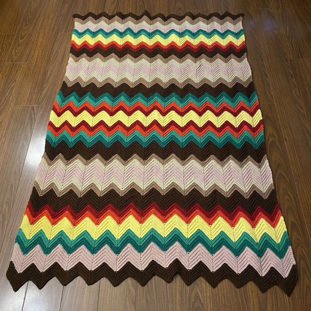 Groovy 70s Retro Ripple Crocheted Blanket Multi-Color Zig Zag Afghan Throw 60x40